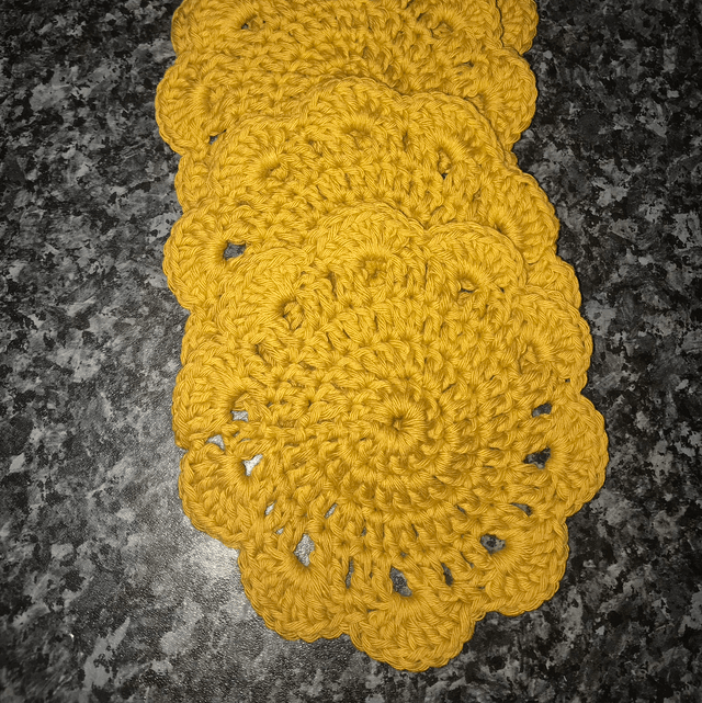 Round Coasters x6